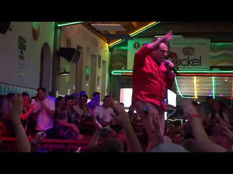 Mallorca Bierkönig 2023 Tobee live mit Da muß ich erst mal ne Nacht drüber saufen.