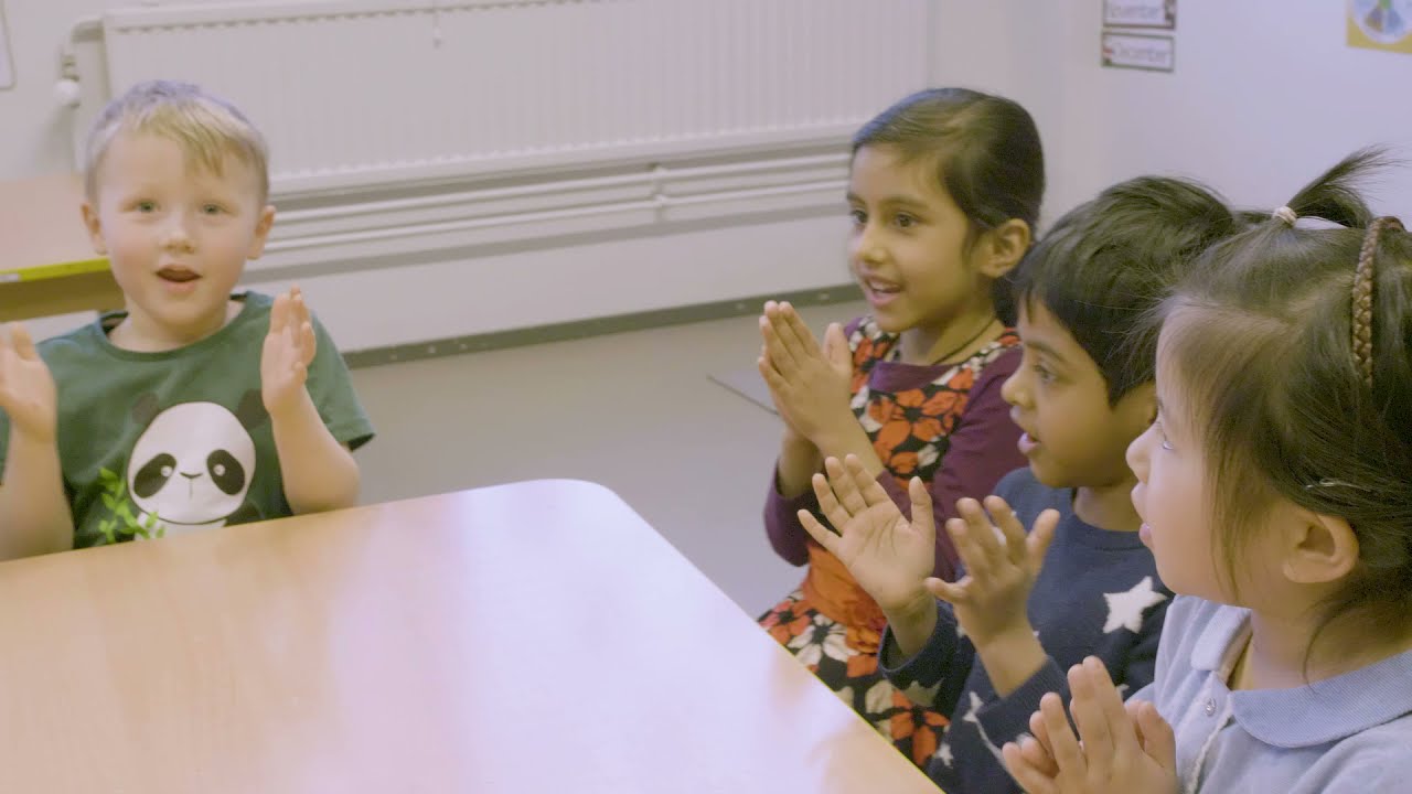 Playful Session Example: Goodbye-rhyme