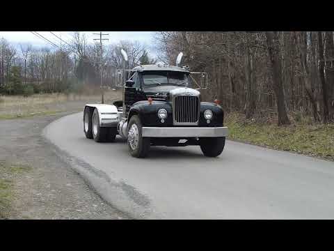 1954 Mack B Model Truck of the Month January 2023