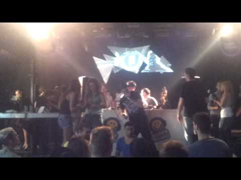 Happy techno @ city hall 1-06-2013