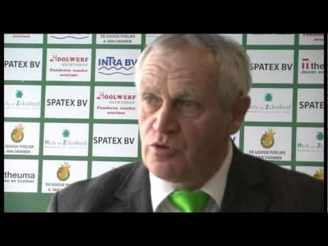 Botterbokaal aangeboden aan voetbalclub Eemdijk