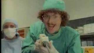 Bài hát Like A Surgeon - Nghệ sĩ trình bày Weird Al Yankovich