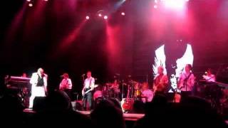 "Daddy's Song" - The Monkees (Live 2011)