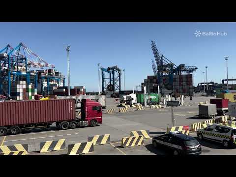 (PL) Pozycja kontenera oraz kierunek drzwi na naczepie