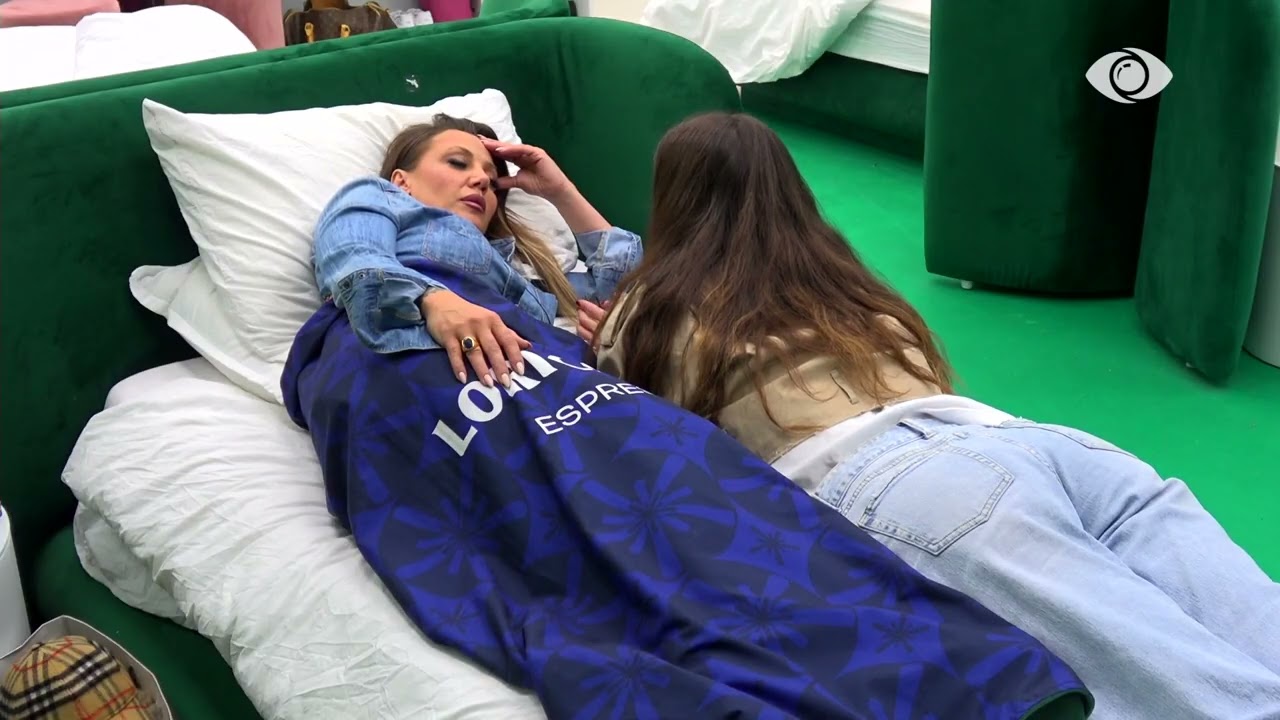 “Ajo fshihet prapa gishtit…”/ Gerta bisedon me Loredanën për Danjën