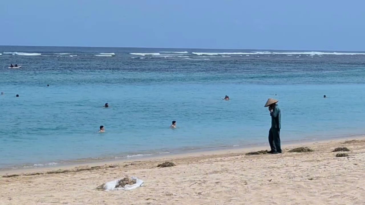 BUKAN SEKEDAR HAFALAN KITAB: Santri Dan Kesadaran Kosmologis!