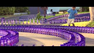 Download the video "Cadbury's 'Dominos' with Maxwell Render"