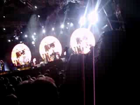 Paul McCartney -I Saw Her Standing There Quebec City