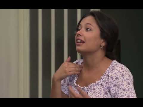 Amar C435 - Américo consuela a Dorita