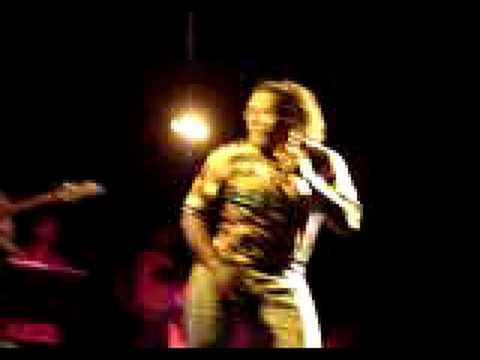 Traira de oculos Amelhor banda de carnaval..edson sp