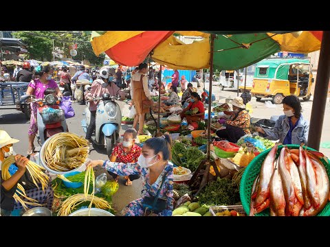 The Art Of Living In Phnom Penh Market - Plenty of Fresh Foods For Sales @ Boeng Trabaek Market