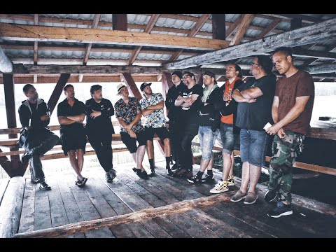 Crewish : "Unemployed Blacksmiths" trailer