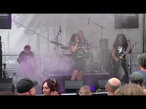 7.STRANGRIEDE FEST 2019 - NIKKI PUPPET 4k