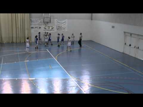 Entrada i falta rebuda Núria Gálvez al partit cadet La Salle Joviat - SAS Súria. Oct 2010