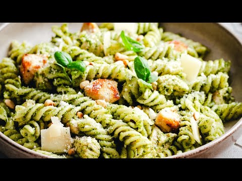 Creamy Chicken Pesto Pasta Recipe (35 Minutes)