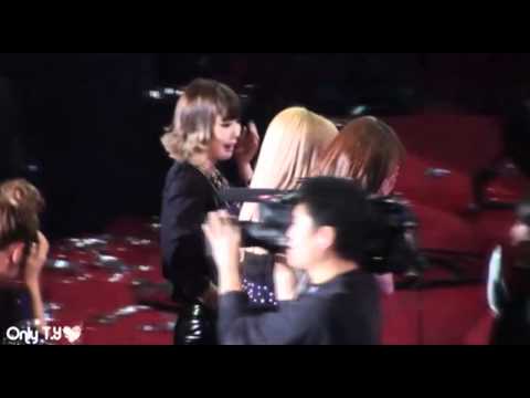 [fancam] 091210 SunYeon Sunny Taeyeon Sweet Moment 3rd ver.