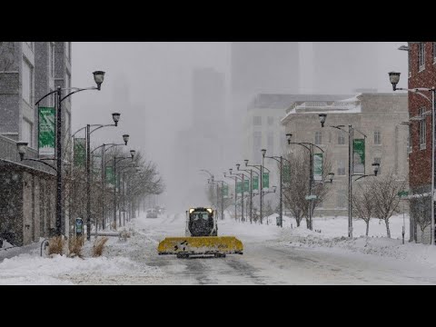 Schnee und Kälte in den USA: Durcheinander beim Vorwahlkampf in Iowa