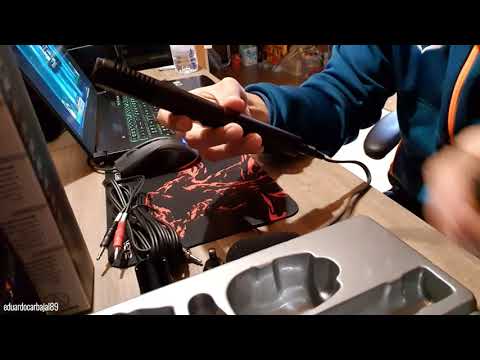 Audio Technica ATR6250x Kardioidinis kondensacinis stereo mikrofonas, Juodas video