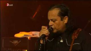 Tito &amp; Tarantula - Machete