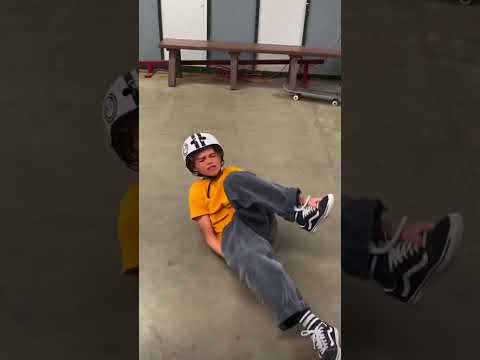 What Is The Difference Between Sprain and Broken Bone? #ankleinjury