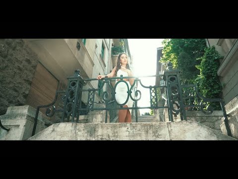 Merci B - Fogd A Két Kezem / Official Music Video /