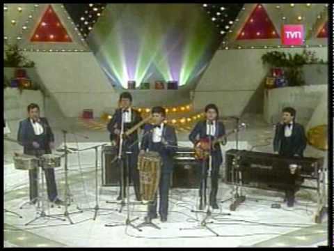 Los Vikings 5 - A ti no mas, Amalia Batista y Micaela.mpg