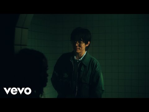 eaJ - pause (Official Music Video)