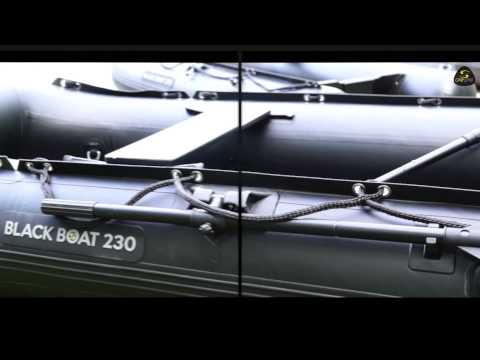 Black boat Carpspirit