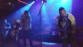 Saigon Kick- 1. New World