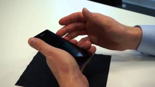 Sony Xperia Z1 Compact D5503 (Black) - відео 3