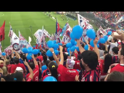 ""Porque vos desde chico sos mi enfermedad" vs olimpia" Barra: La Plaza y Comando &bull; Club: Cerro Porteño