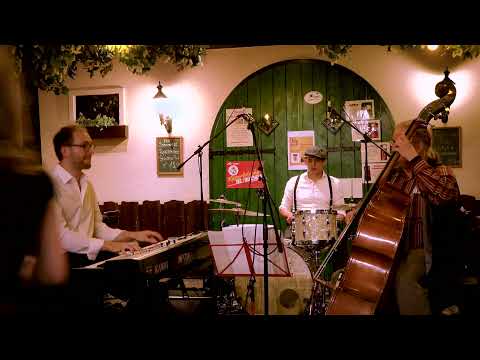 Stefan Ulbricht Boogie Trio - Paul G. Ulrich (kb) und Jan Koeckstadt (dr) im Siegburger Brauhaus