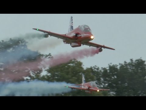 Team Red's Duo: Weston Park International Model Show 2015