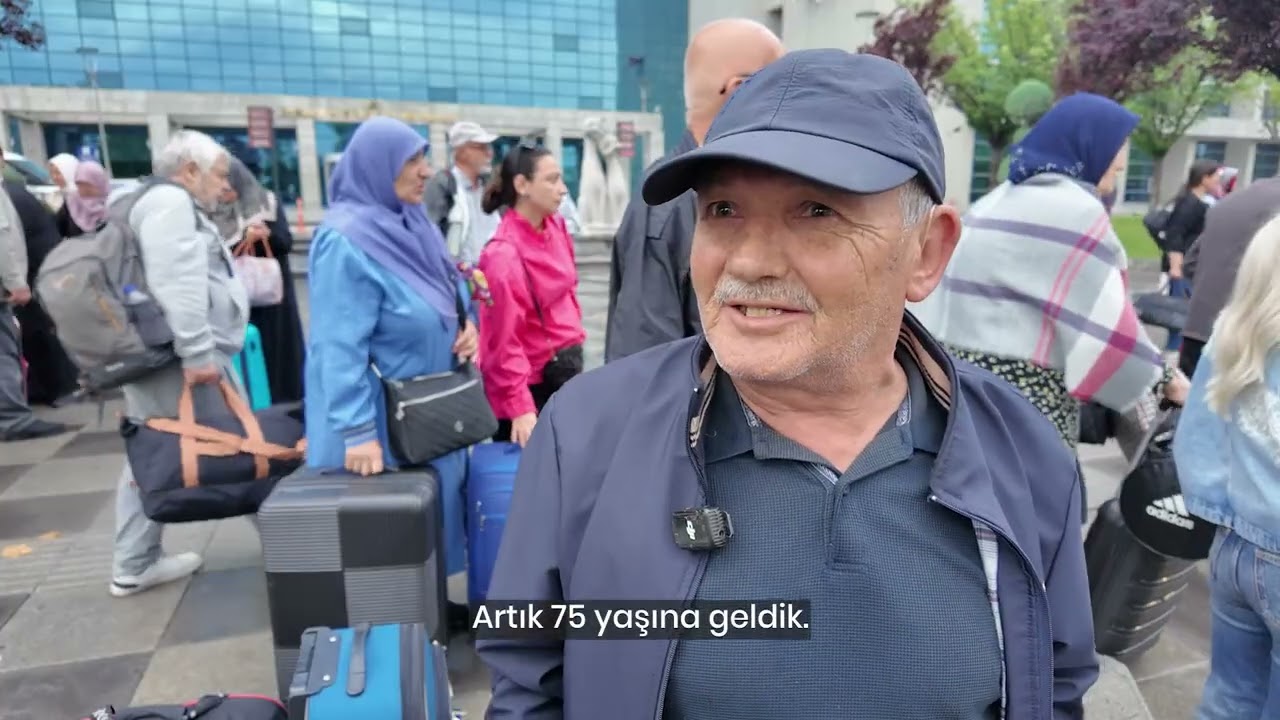 Yaz dönemi tatil kamplarımızın ilk kafilesi olan 65 yaş üstü vatandaş grubumuzu Akçay’a uğurladık.