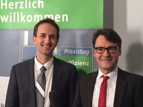 Praxistag Energieeffizienz 2015: Markus Kutny, Bauer Gear Motor, im Gespräch mit Günter Eckhardt