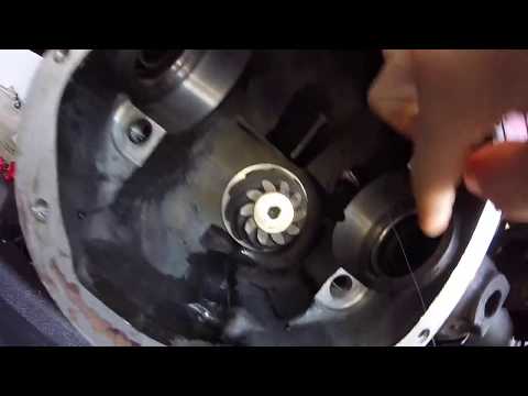 Replacing Front Axle Seals in a Rubicon Dana 44 | Jeep Wrangler TJ