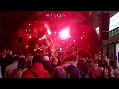 Anna Abreu feat. JVG  - Huominen on huomenna (LIVE) Kauppakeskus Ainoa