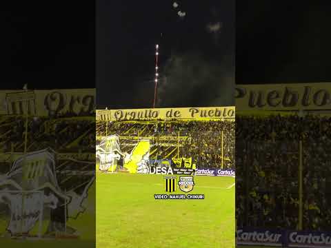 "RECIBIMIENTO ALMIRANTE BROWN CHICAGO PRIMERA NACIONAL 2025" Barra: La Banda Monstruo &bull; Club: Almirante Brown