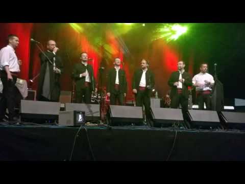 Klapa Šufit - Ne more srce kontra sebe