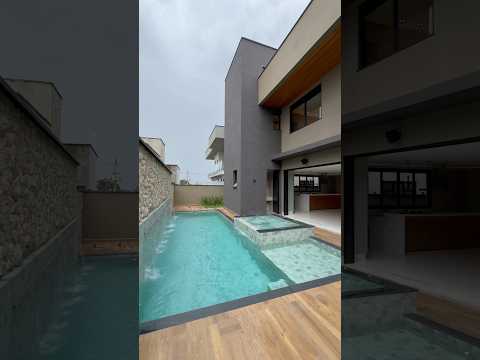 Duplex de luxo , semi-mobiliado, a venda no condomínio Portal do sol Green. WhatsApp (62)982449740