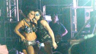 Moderatto y Ale Guzman- Ya lo veia venir (fiestas del sol 2011)HQ