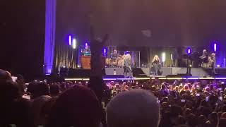 Stevie Nicks Atlantic City, October 18, 2025 ￼opening song, not fade away 