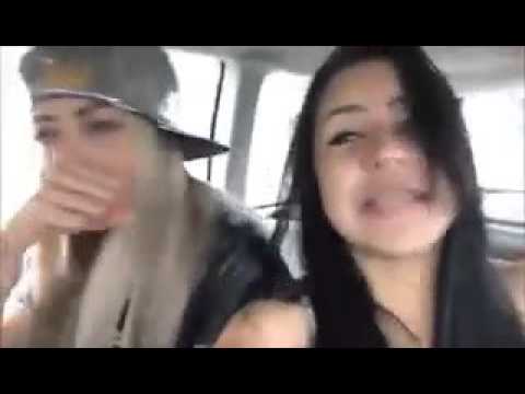 Mc princesa e plebeia... amizade e loucuras  ♡♡☆