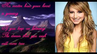 A Dream Is A Wish Your Hearts Makes   Disney Circle of stars (Chipettes/ esquiletes) com letra