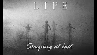 Sleeping at last - Life (Lyrics Video)