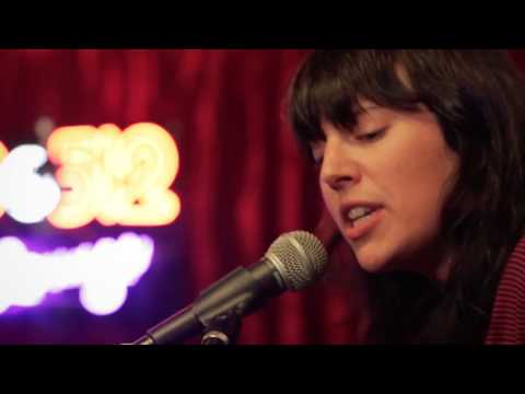 Band of Skulls - "Black Magic" | A Do512 Lounge Session