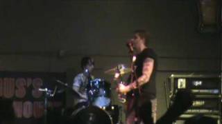 Trick Pretty-Roses are Red