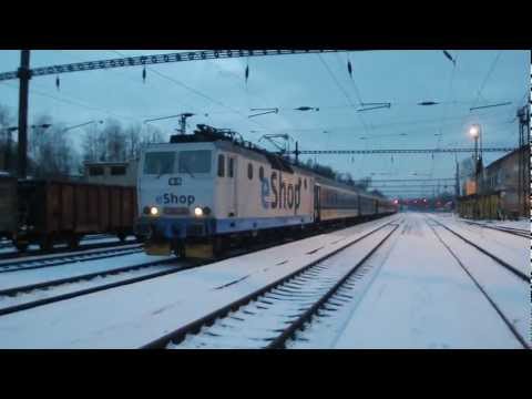 Odjezd R607 s 362 081-2 dne 17.1.2012 z Chodova
