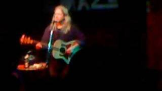 Sam Baker singing Signs live at the Maze Nottingham England 14 October 2008.