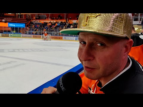 Peter Petro vie ottelujuontajan ottelupäivän kulisseihin - 300 HPK:n kotiottelua juonnettuna!